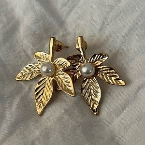 NWOT Golden Pot Leaf Earrings with Faux Pearls